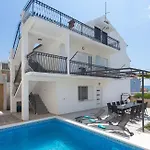 Marante With Heated Private Pool Villa *