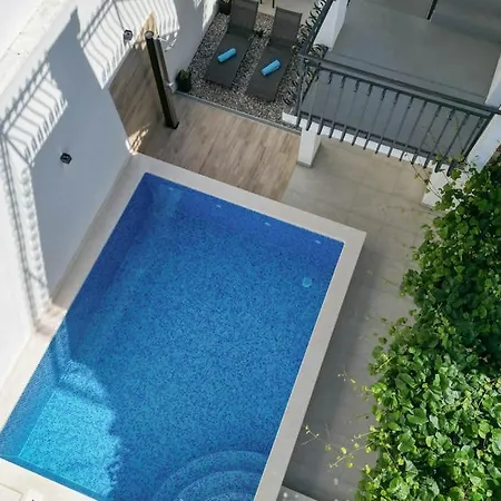 Villa Marante With Heated Private Pool *