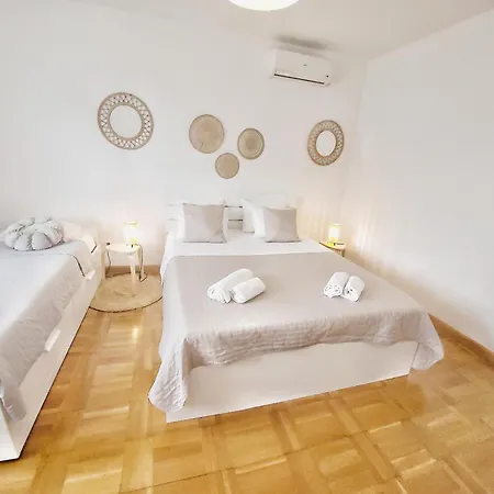 Marante With Heated Private Pool