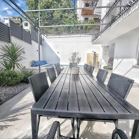 빌라 Marante With Heated Private Pool 포드스트라나